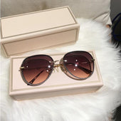 Ovale Sonnenbrille