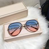 Ovale Sonnenbrille