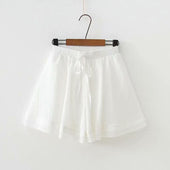 Damen-Shorts mit Paspel an der Taille-Bombardina.de
