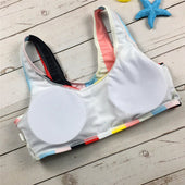 Zweiteiliger Bikini-Badeanzug im mehrfarbigen Streifen design