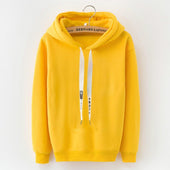 Damen-Sweatshirt mit Kapuze und Aufschrift auf den Saiten-Bombardina.de
