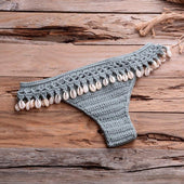 Brasilianischer Bikini-Slip mit Muscheln-Bombardina.de