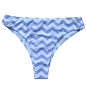 Brasilianischer Bikini-Slip mit geometrischem Muster-Bombardina.de