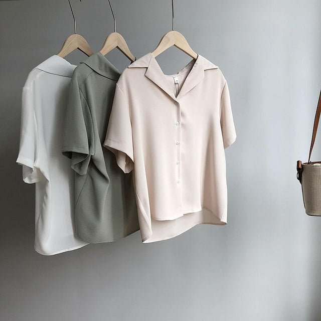 Damen-Poloshirt mit breitem Kragen-Bombardina.de