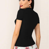 Damen-T-Shirt mit V-Ausschnitt und Spitze-Bombardina.de