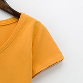 Kurz geschnittenes Damen-T-Shirt mit V-Ausschnitt-Bombardina.de