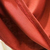 Damen-T-Shirt mit V-Ausschnitt und lockerem Schnitt-Bombardina.de
