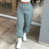 Glatte Damen-Jogginghose-Bombardina.de