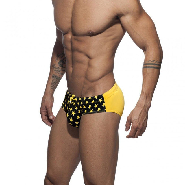 Herren-Badehose, Slips in den Sternen-Bombardina.de