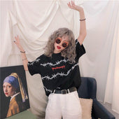 Damen-T-Shirt mit dem Aufdruck-Bombardina.de