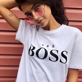 Damen T-Shirt mit der Aufschrift-Bombardina.de