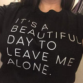 Damen T-Shirt mit der Aufschrift-Bombardina.de