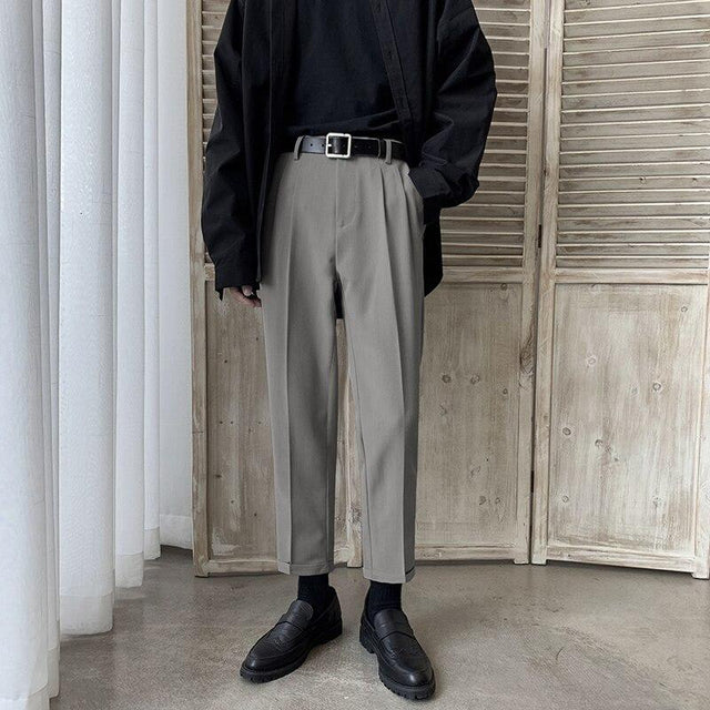Herrenstoffhose mit lockerem Schnitt-Bombardina.de