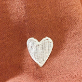 Damen-Sweatshirt ohne Reißverschluss mit Herzmotiv-Bombardina.de