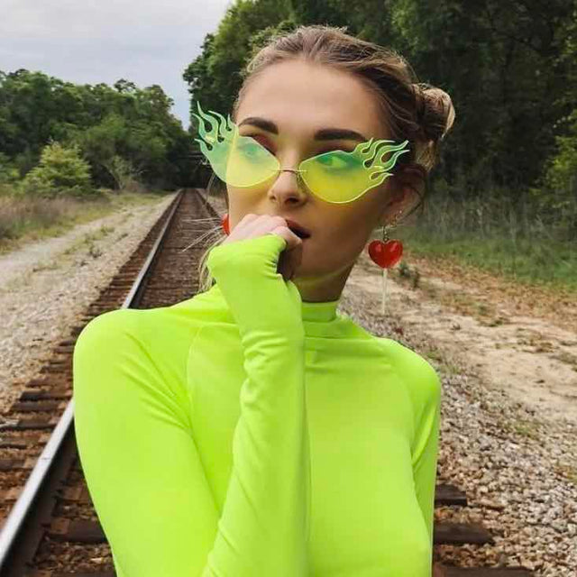 Flammenförmige Sonnenbrille-Bombardina.de