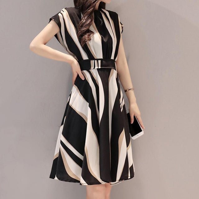 Midikleid mit geometrischem Muster-Bombardina.de