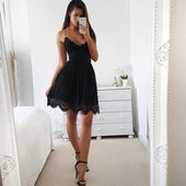 Minikleid aus Spitze-Bombardina.de