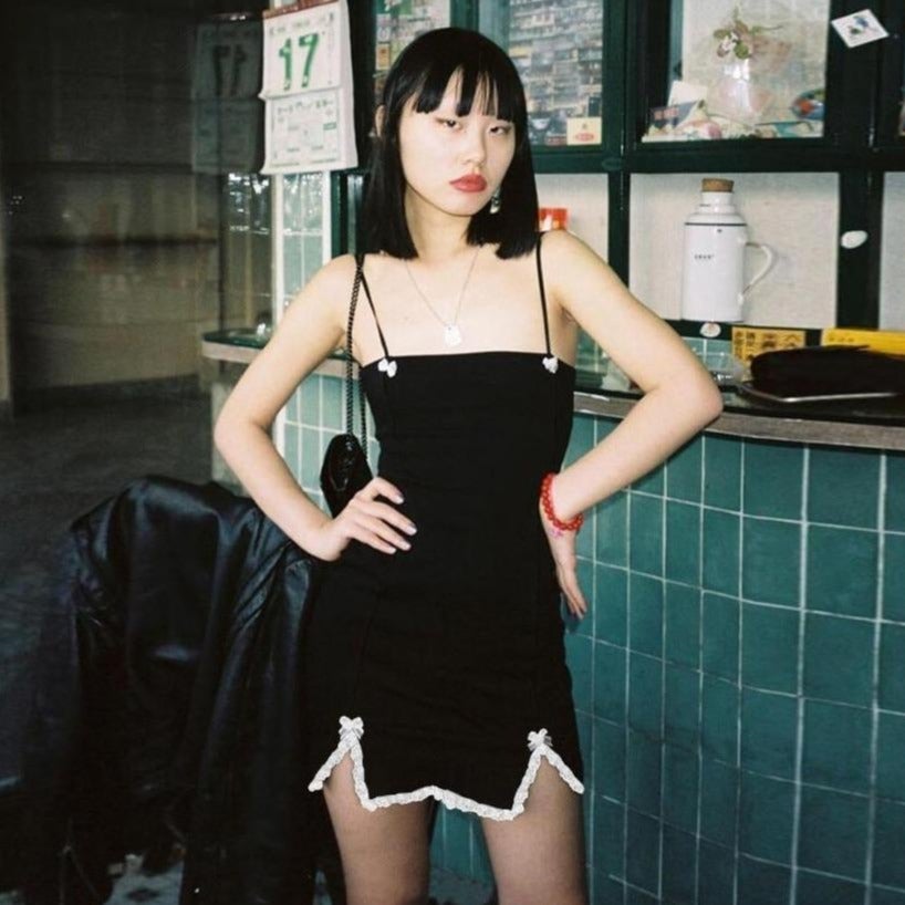 Minikleid mit Schlitz-Bombardina.de