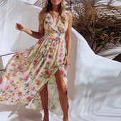 Strandkleid mit Blumen-Bombardina.de