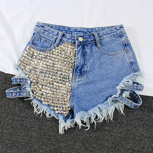 Damen Shorts mit Nieten-Bombardina.de
