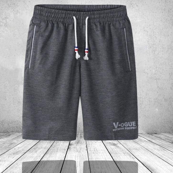 Herrenshorts mit der Aufschrift-Bombardina.de